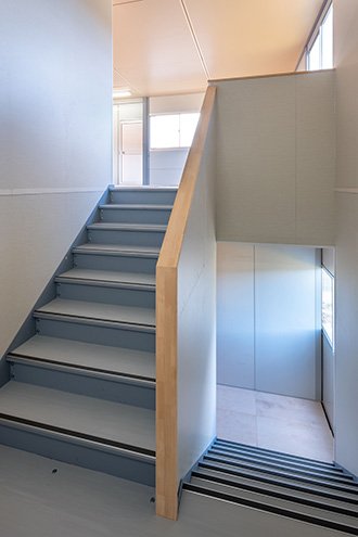カーテン／ブラインド